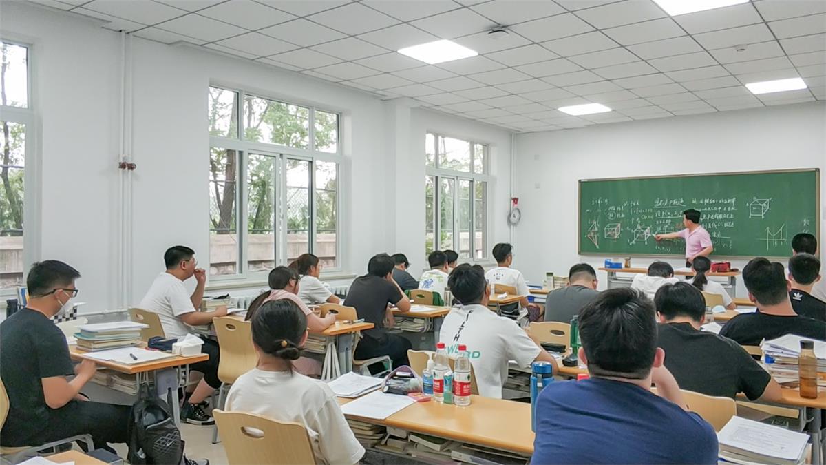 教學(xué)現(xiàn)場(chǎng)