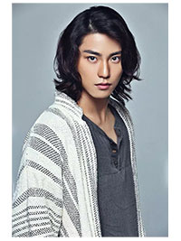 表演教师：李伦