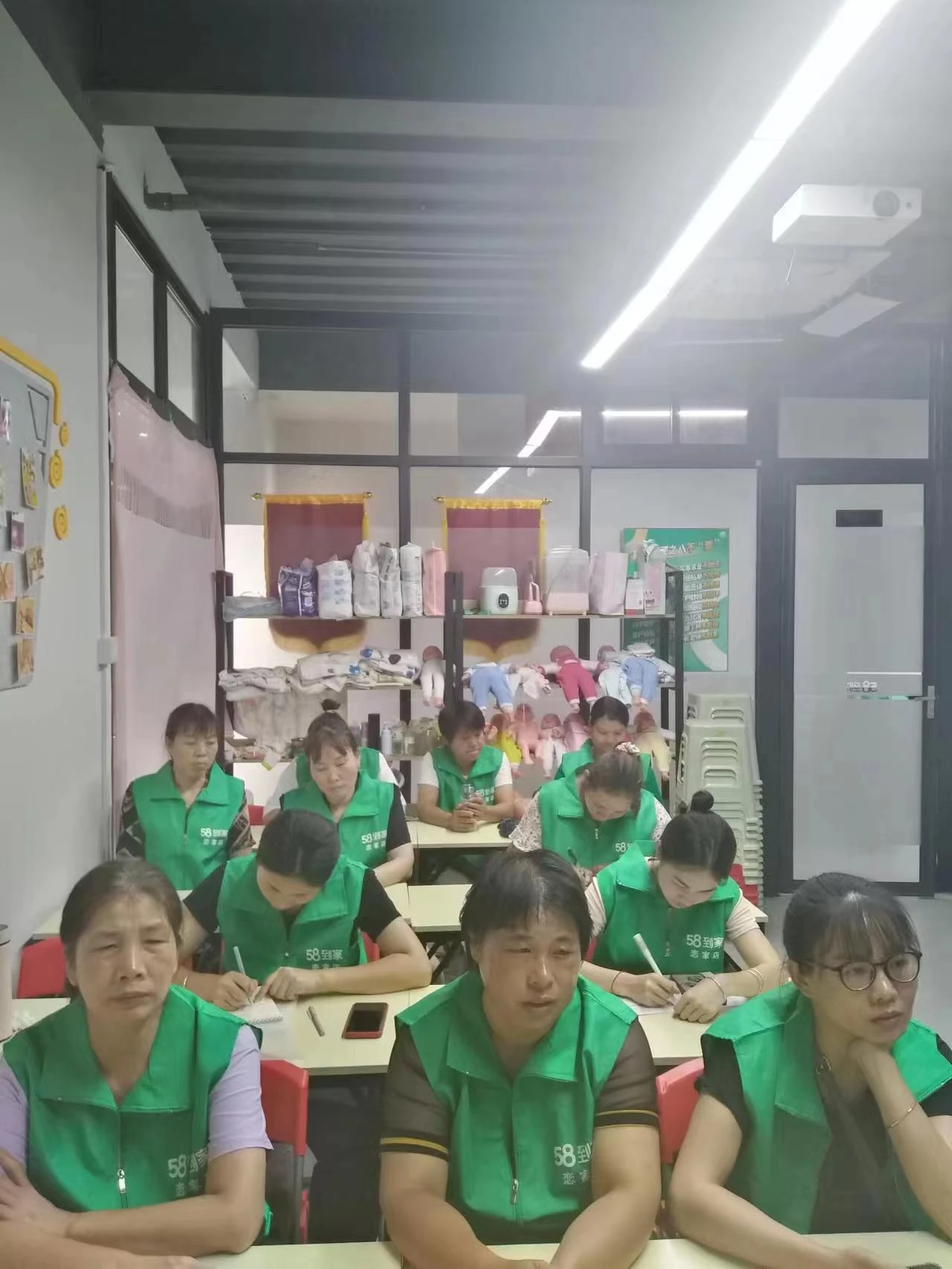 月嫂職業(yè)前景