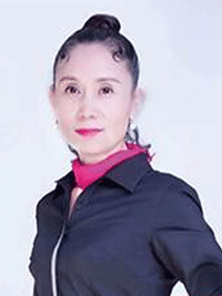 高級育嬰師導師：張石寶