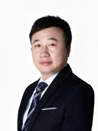 德育校長:李換朝