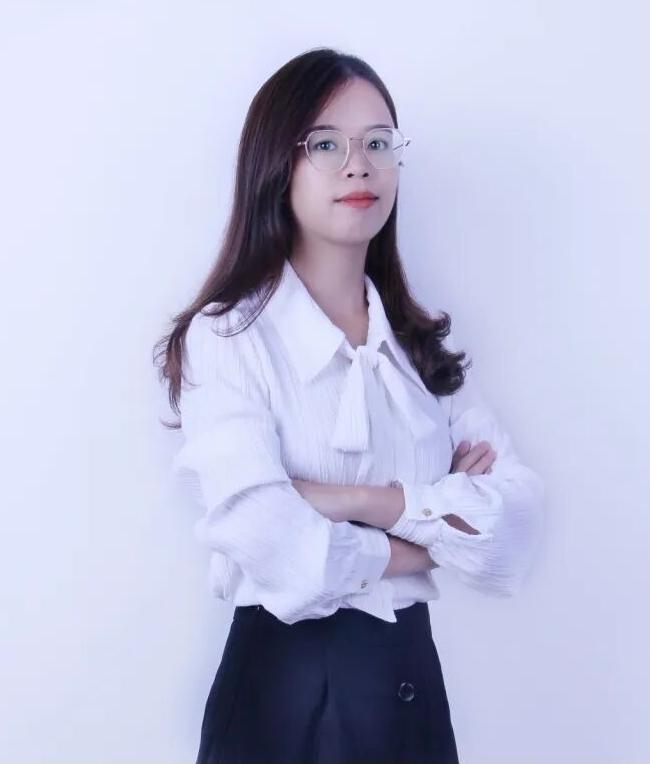 电子商务师：李舒