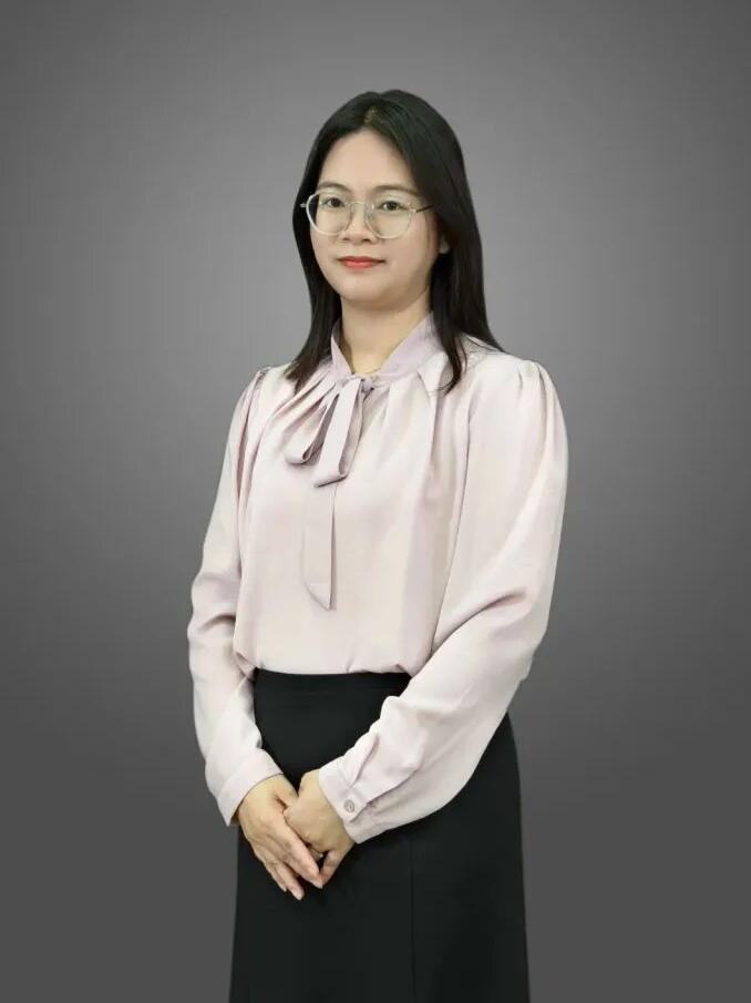 动漫设计教研室主任：黄家玲