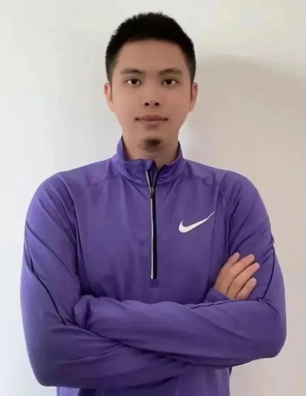 体育教练：吴坤贵