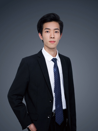 音樂教師：譚永鴻