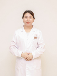 育嬰師：傅彩霞