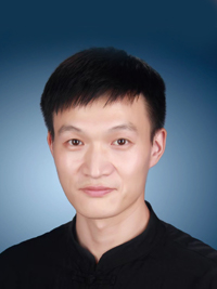 总导师：胡颜名