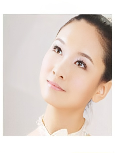 芭蕾高级讲师：周老师