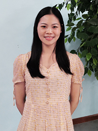 姓名：熊永飞    座右铭：趁年轻，多努力，多学习 