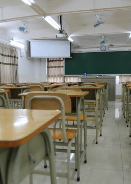 上海卓越复读学校