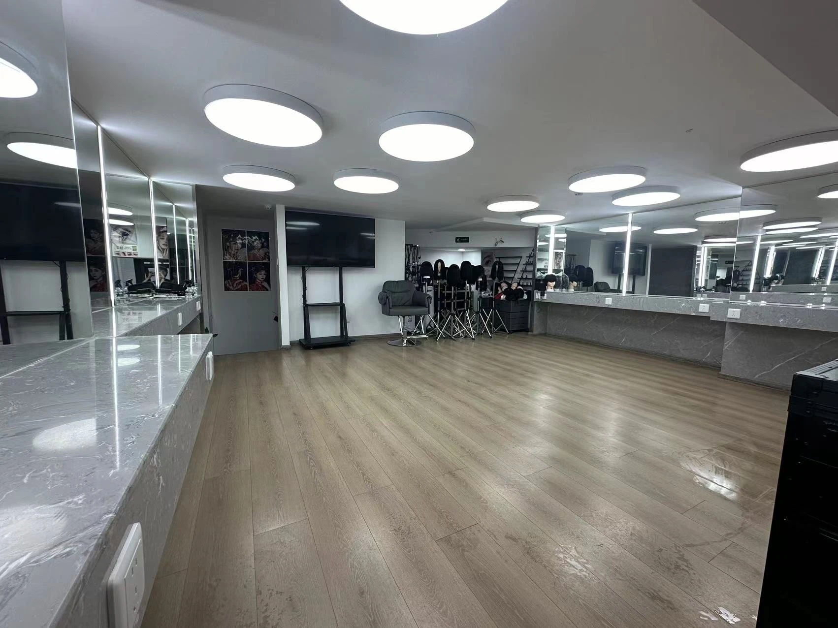 f35c4c5c-99e6-449a-81be-0fa649b056f3