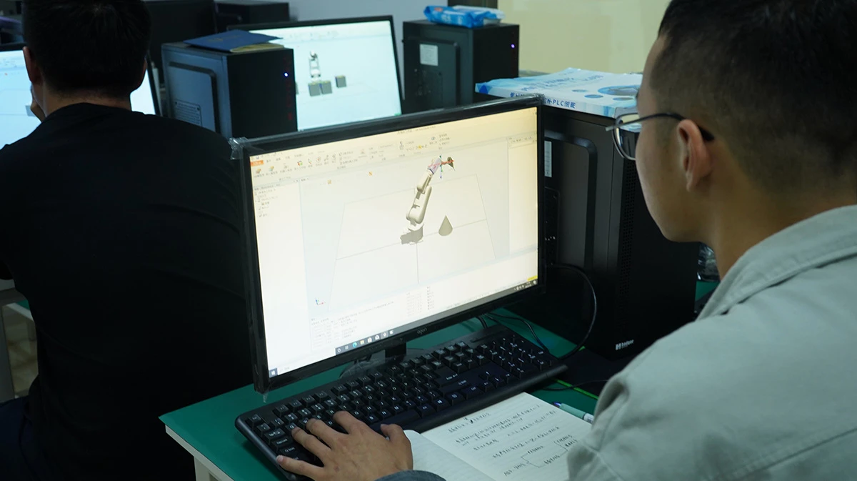 DSC02989 - 工业实训现场实拍