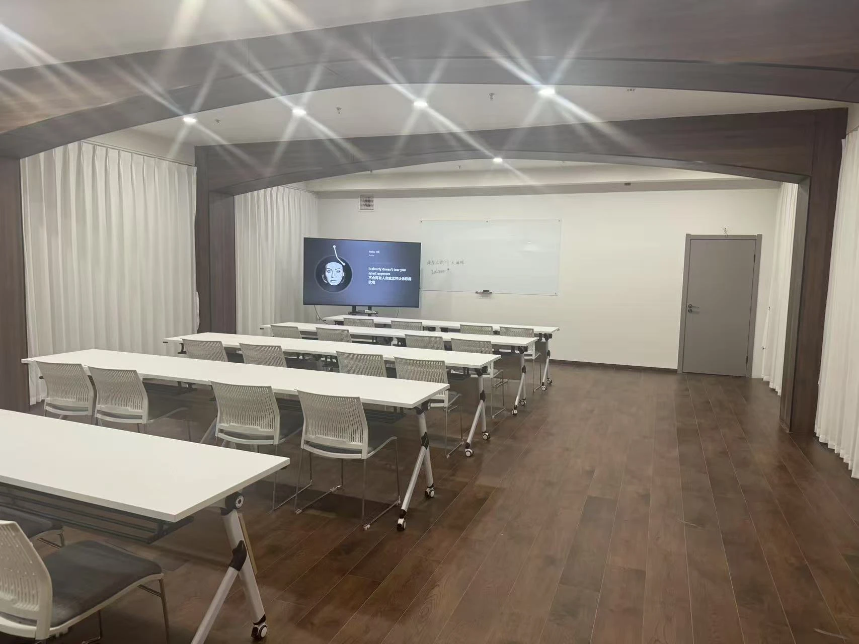 e6ad622c-3298-4526-b44c-62b88f62d923