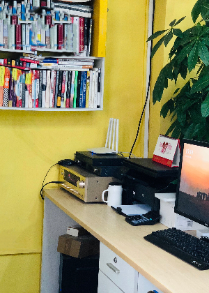 东莞成远化妆连锁培训中心