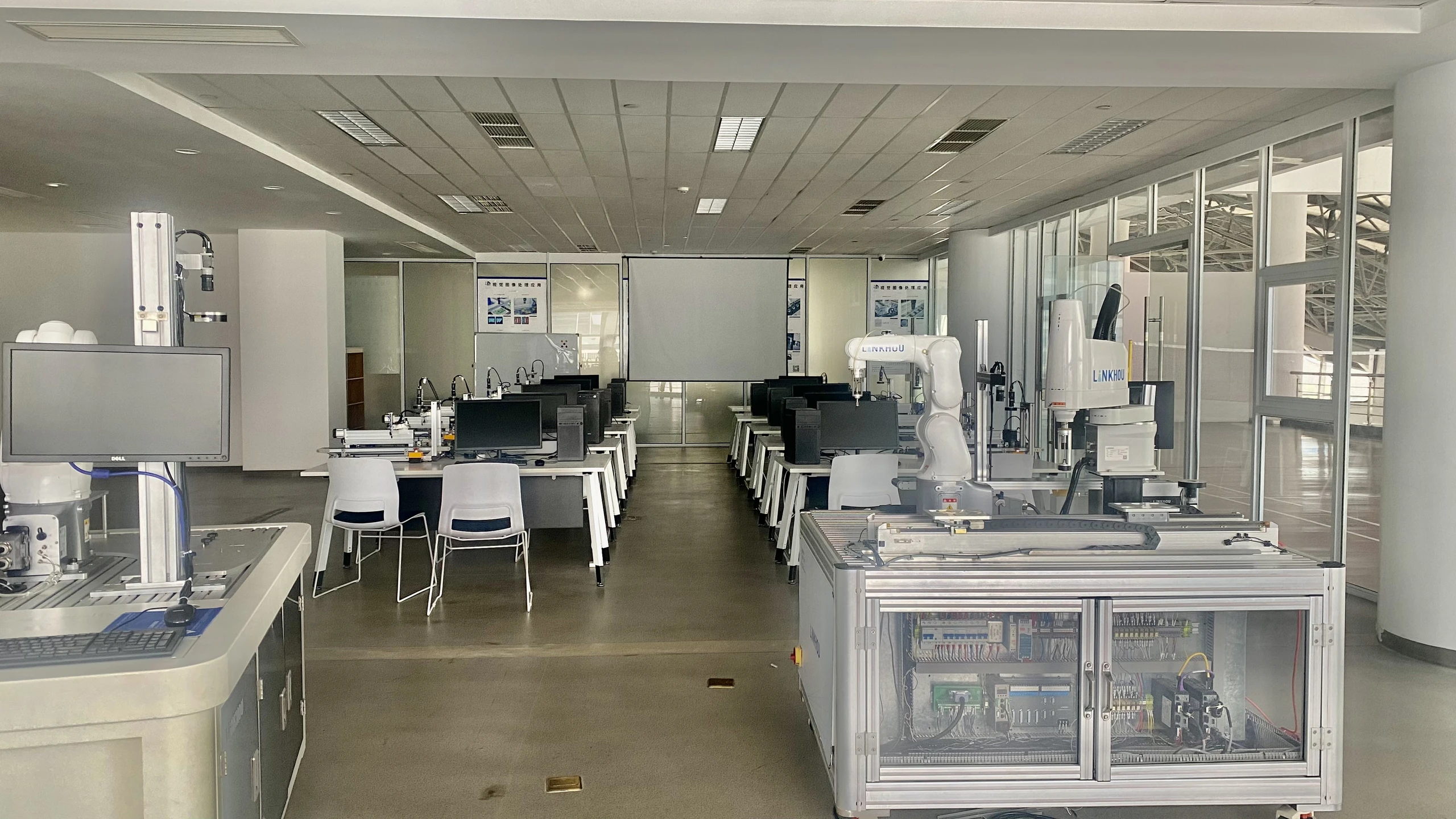 工业机器人实训室