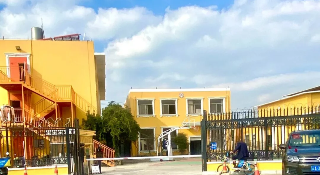 昆明木铎教育教学楼 —— 专注高考培优的现代化学习空间