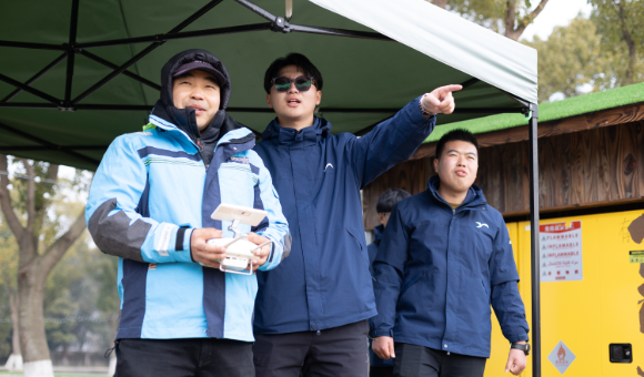 上海知飞无人机教学怎么样？看看现场学习图片就知道了！