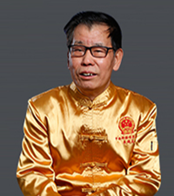 大师 李鸿志