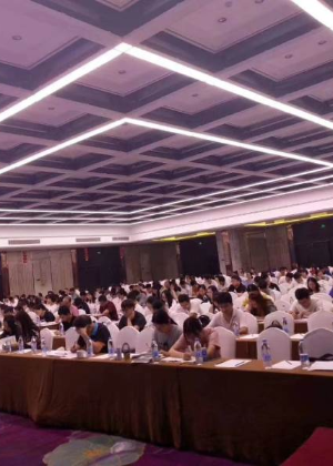 郑州学天教育学校