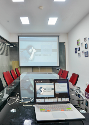 贵阳合作摄摄影培训中心