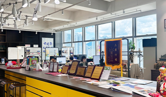 香港拔萃教育做升学多久了？经验丰富吗？