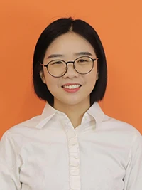 邹倩倩（英语老师）