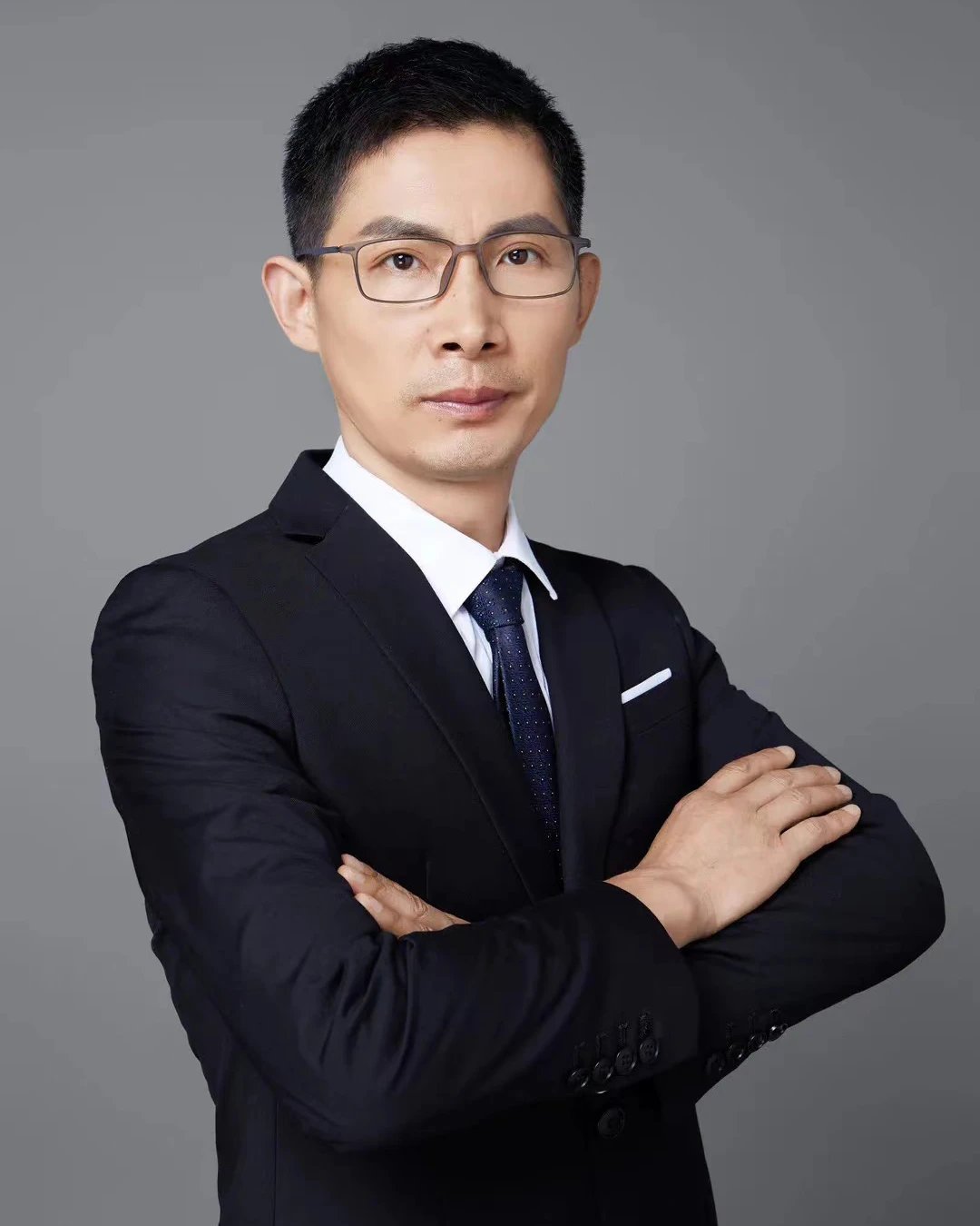 储俊老师