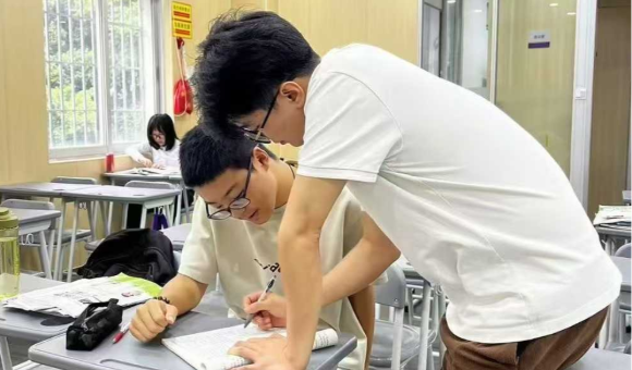 福州星火培训中心艺考文化课冲刺班有用吗？教学怎么样？