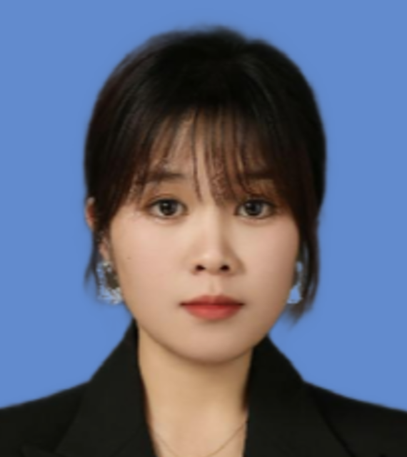 老师 黄颖