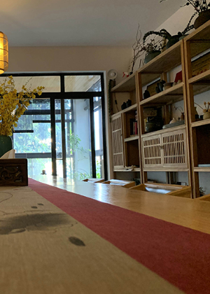深圳心灵之语心理培训中心
