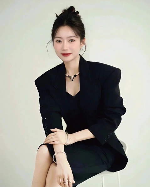 周慧