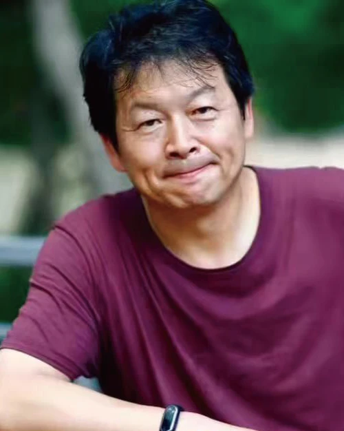 郭年平