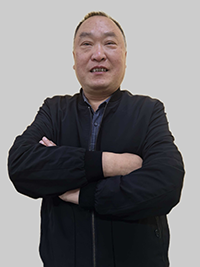 万德年