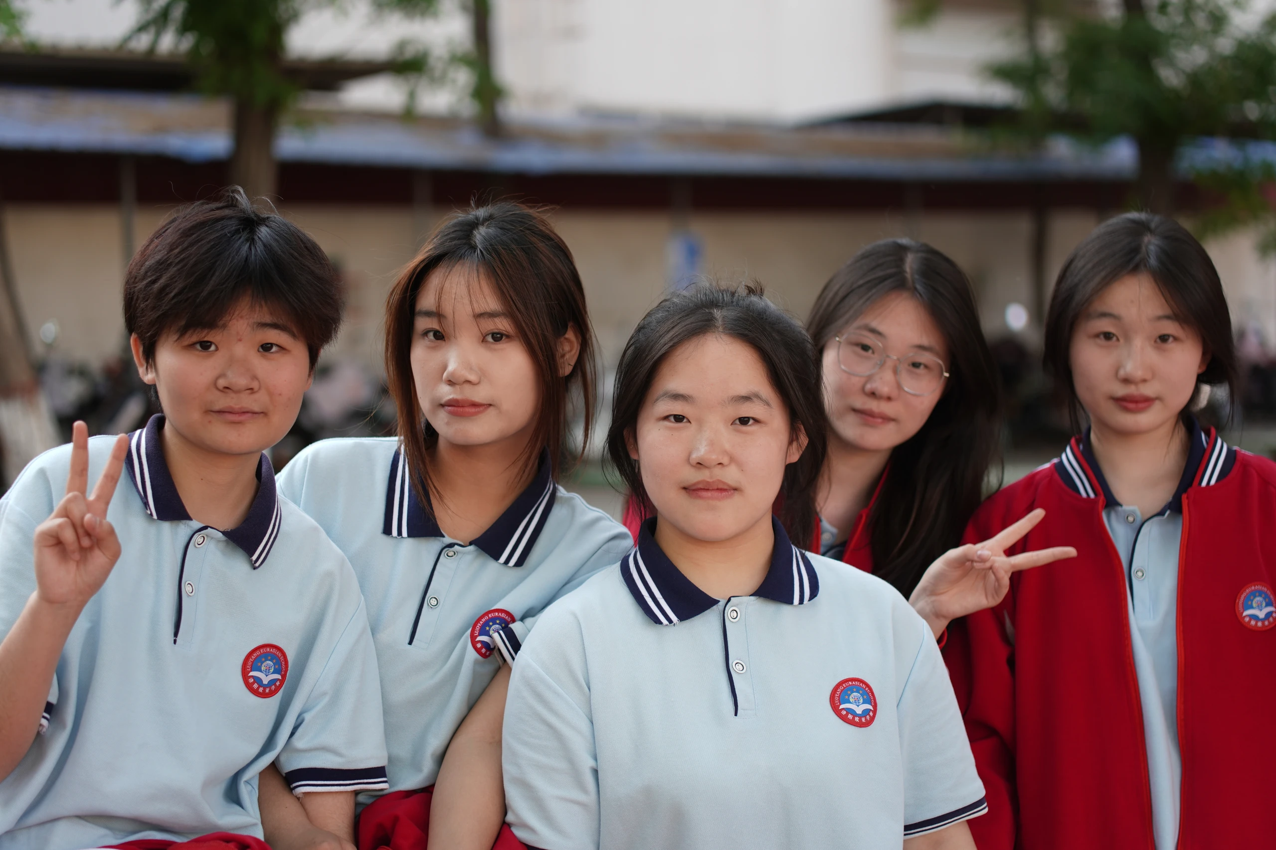 学生合影.JPG