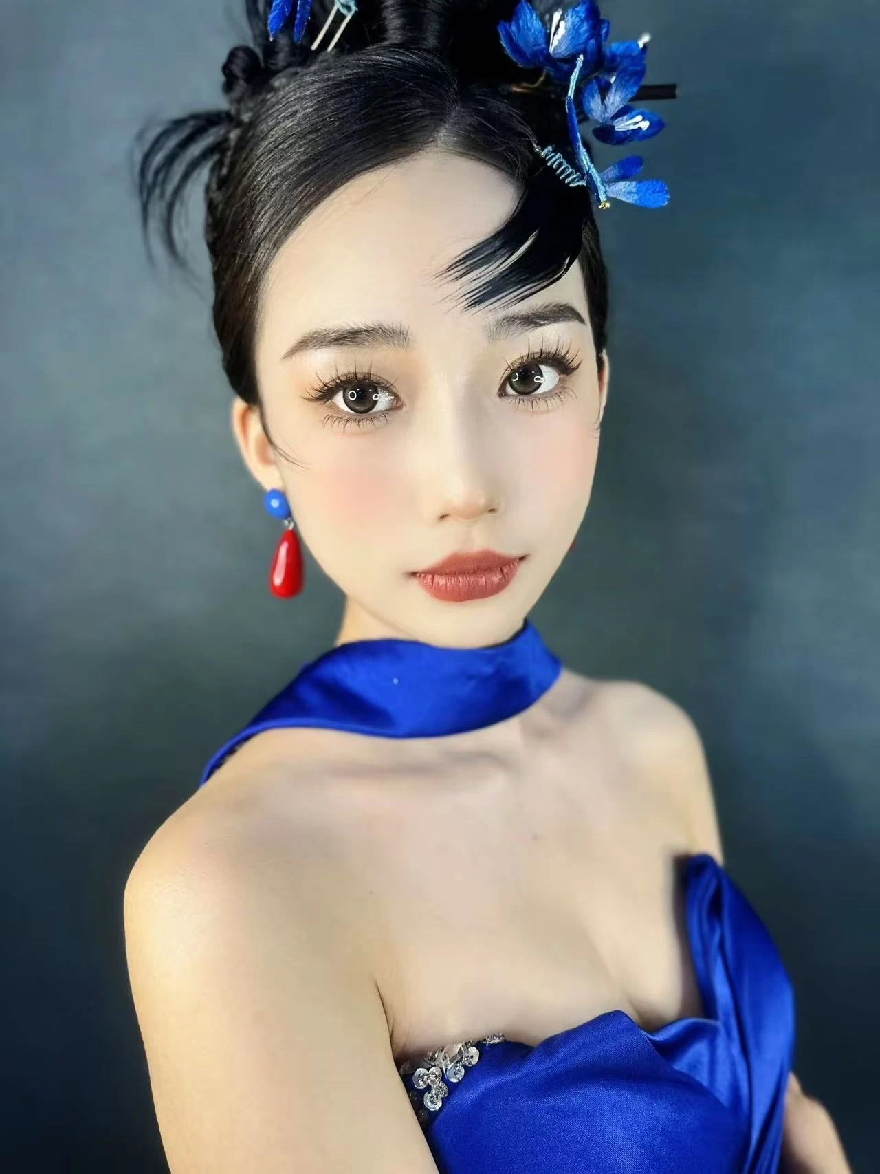 蓝韵新中式妆