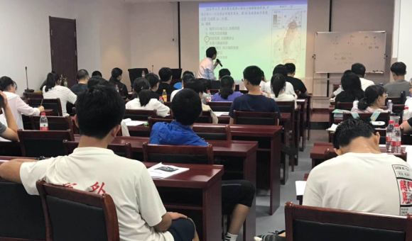 北京京城教育培训机构授课老师好不好-师资风采