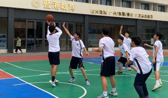 广州暨港教育平时有哪些学生集体活动？从课堂团建到文体运动逐一展示！