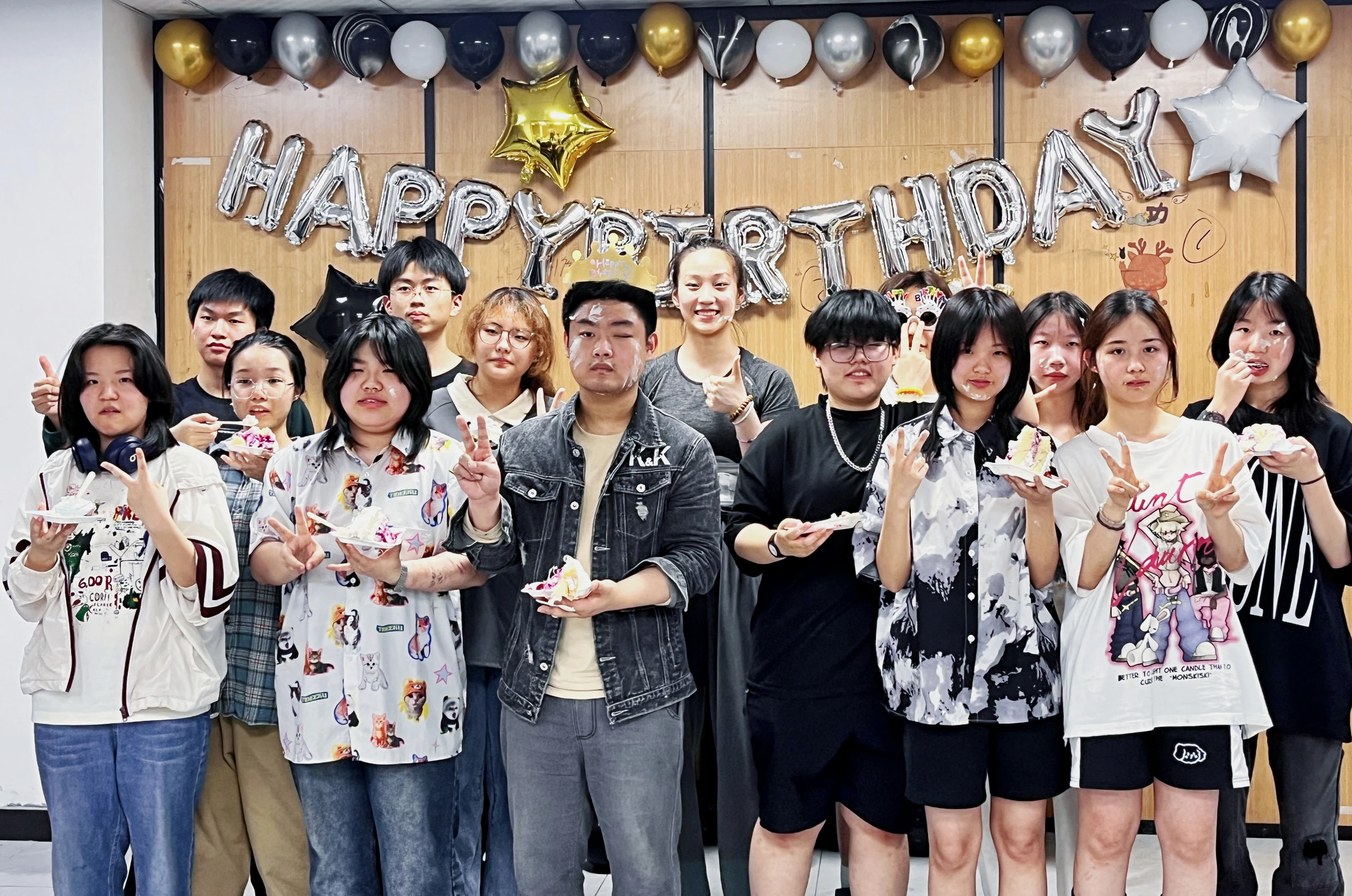 集体生日会