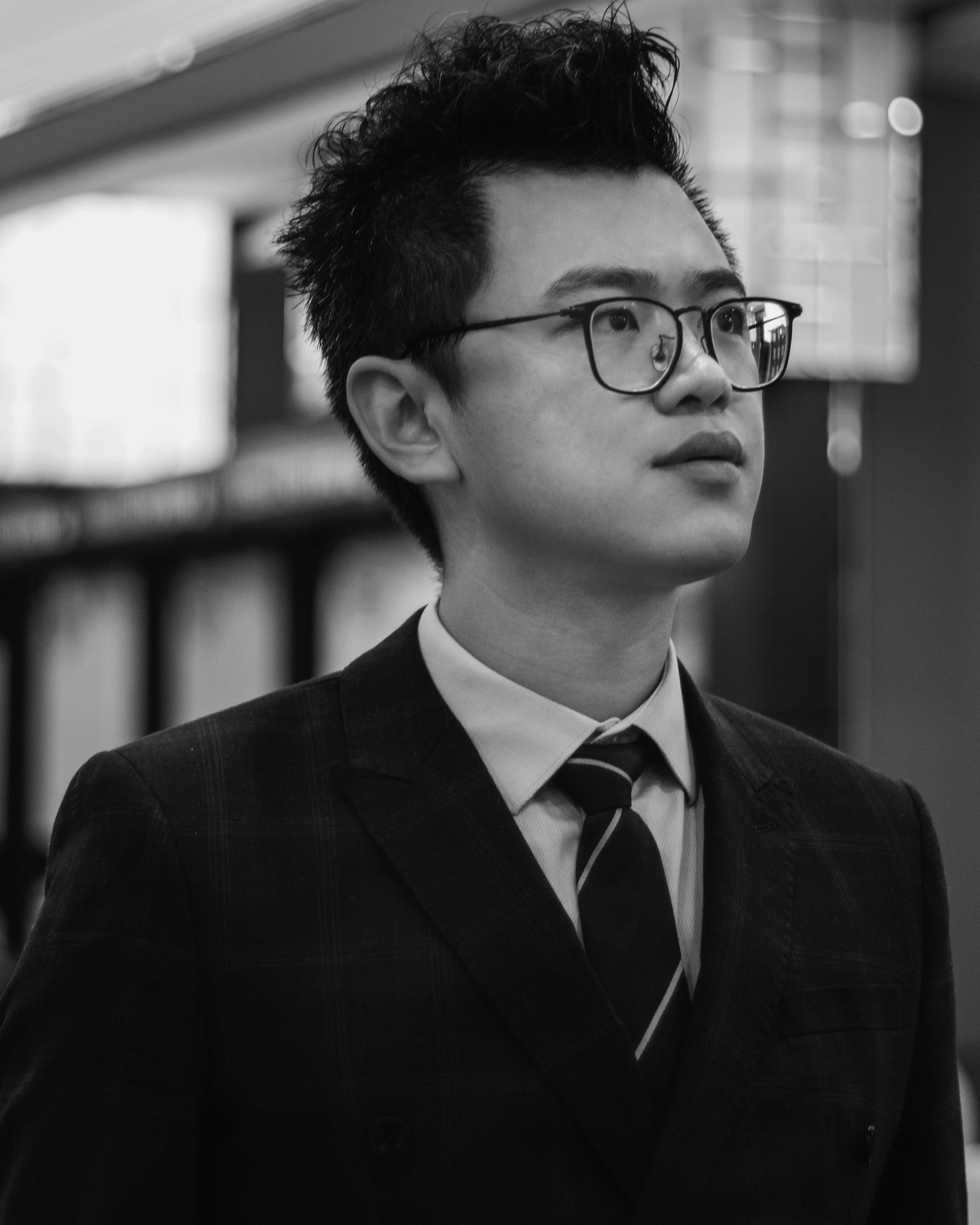 闾达旻