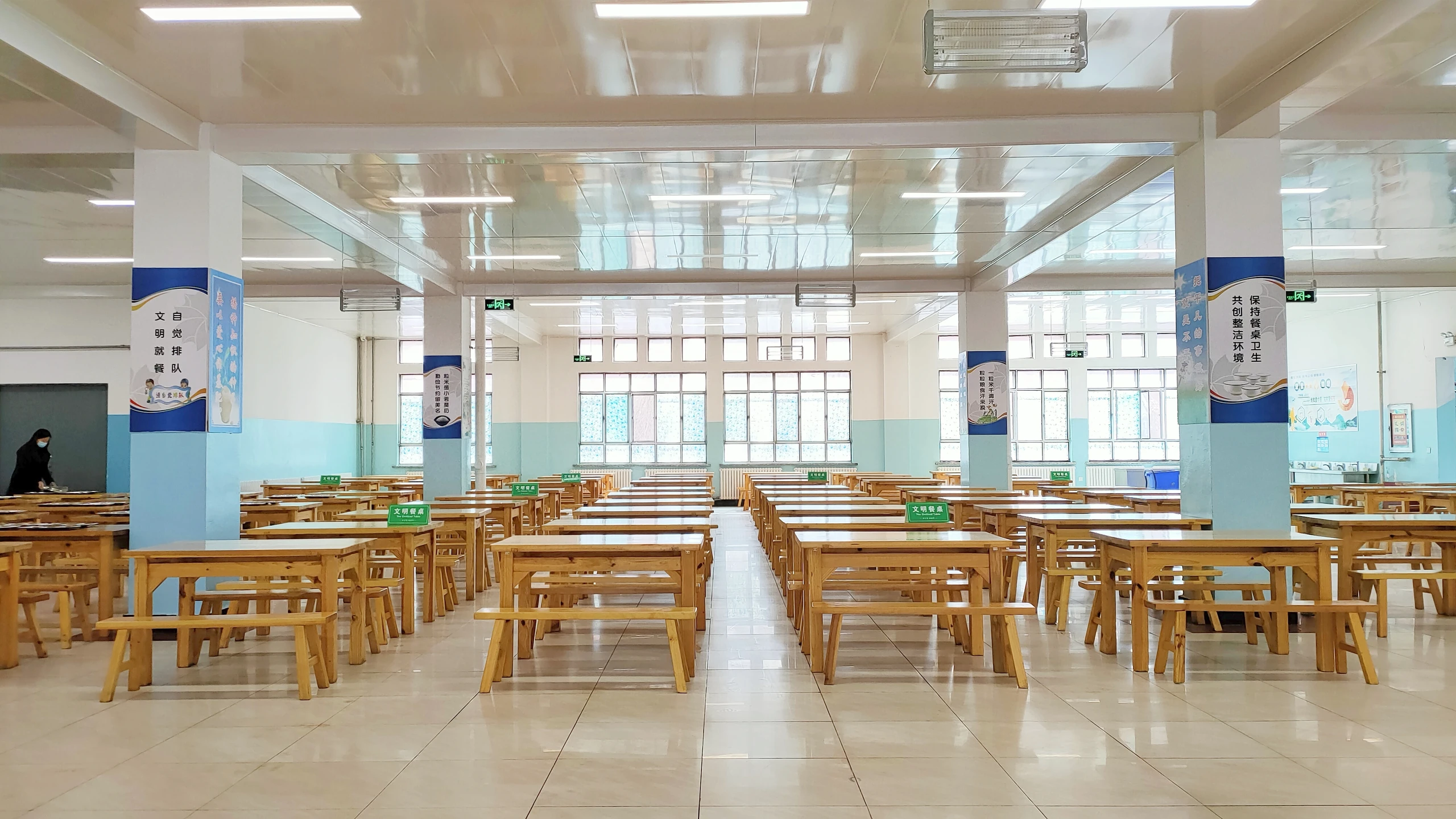 学生食堂