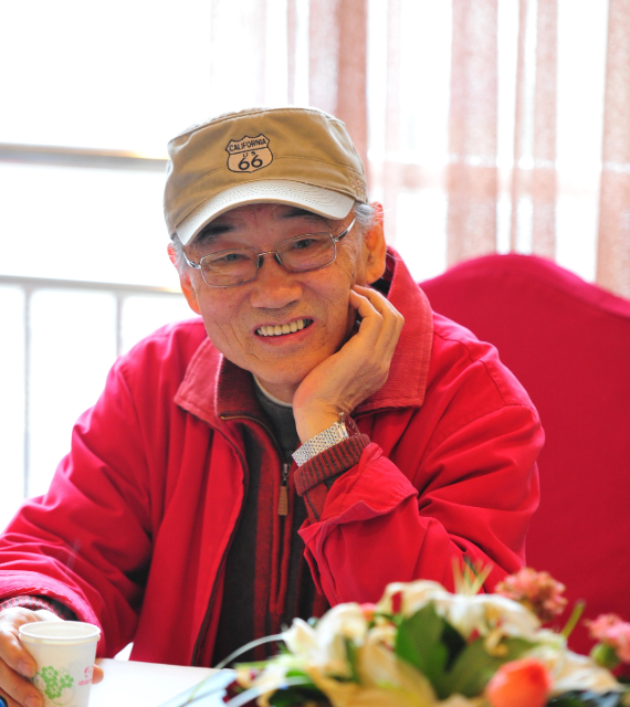 校长 王岩平