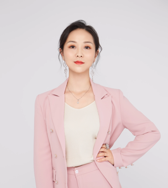 播音 彭莉