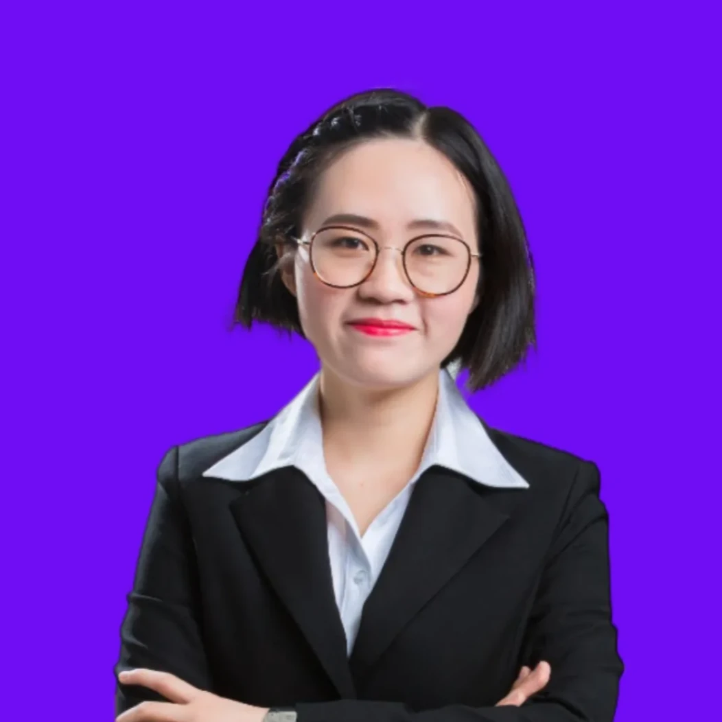李娅老师照片