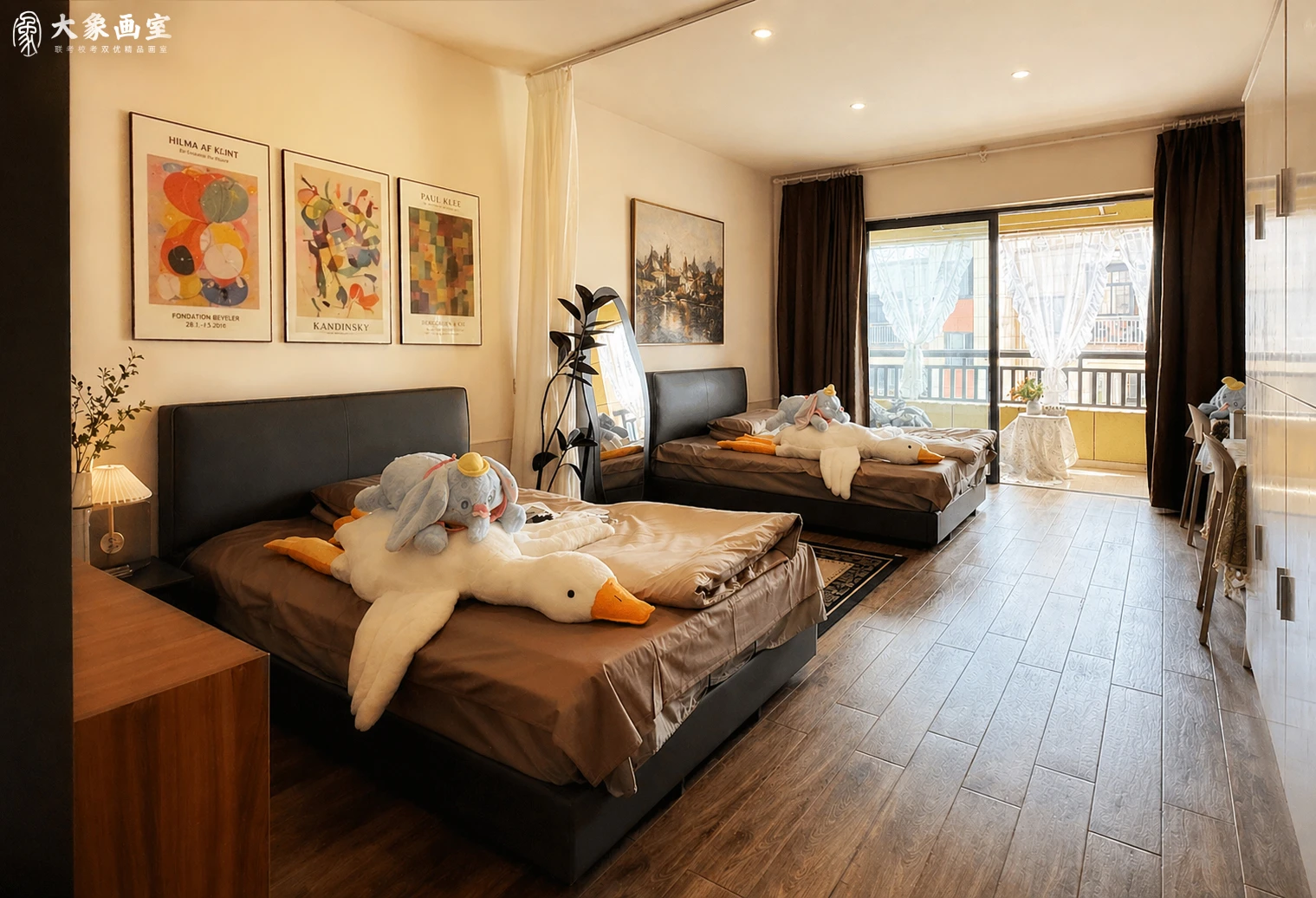 二人间宿舍