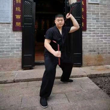 解树林老师咏春教学形象