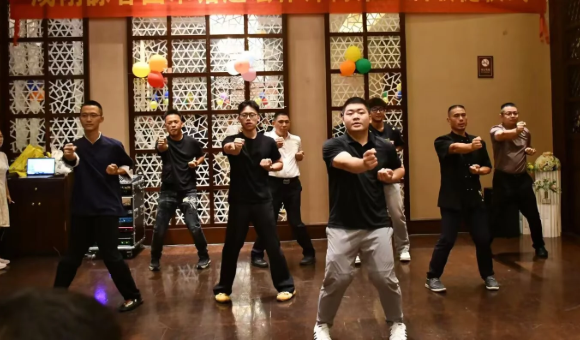 广州解教头咏春拳馆全套学习内容是怎样的？各个教学阶段内容详解