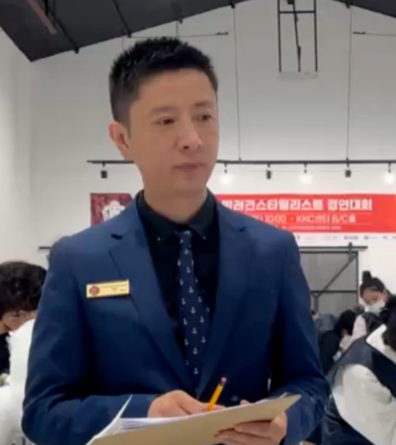 校长 杨皓明