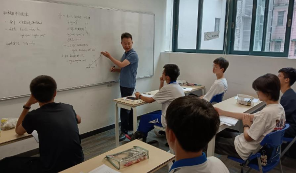 广州谆学高考学校靠不靠谱？课程、师资、学费、地址一览！