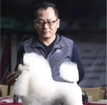 林裕雄 - 特聘美容大师