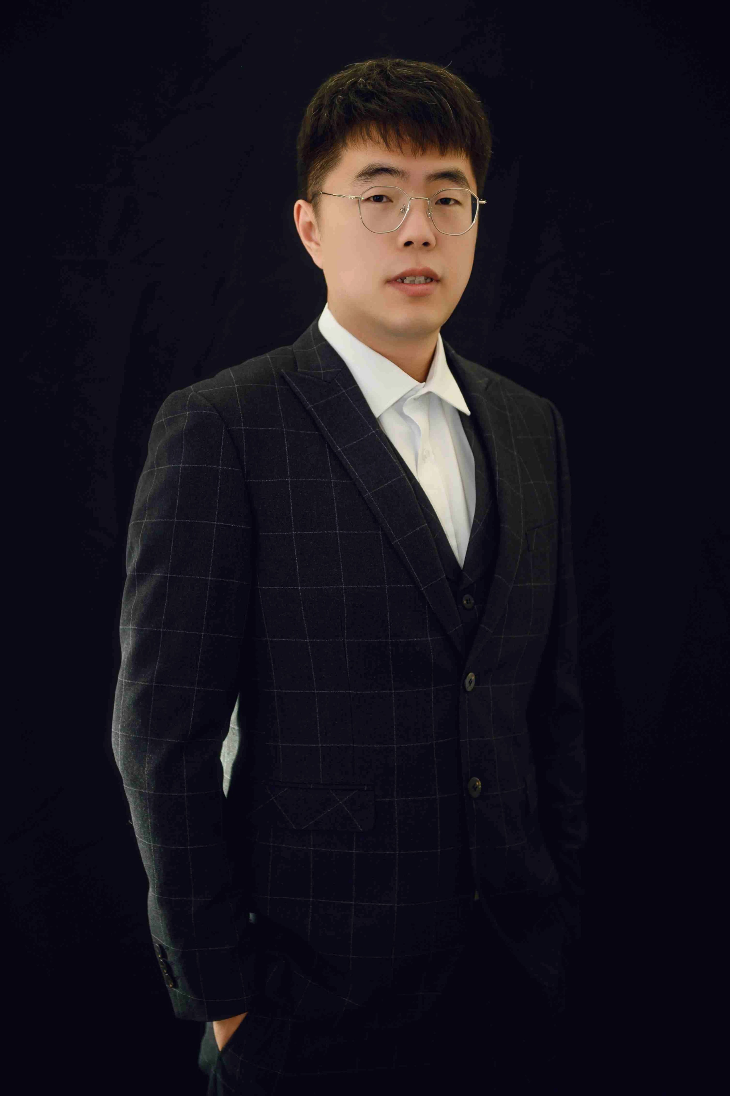 戴研老师肖像